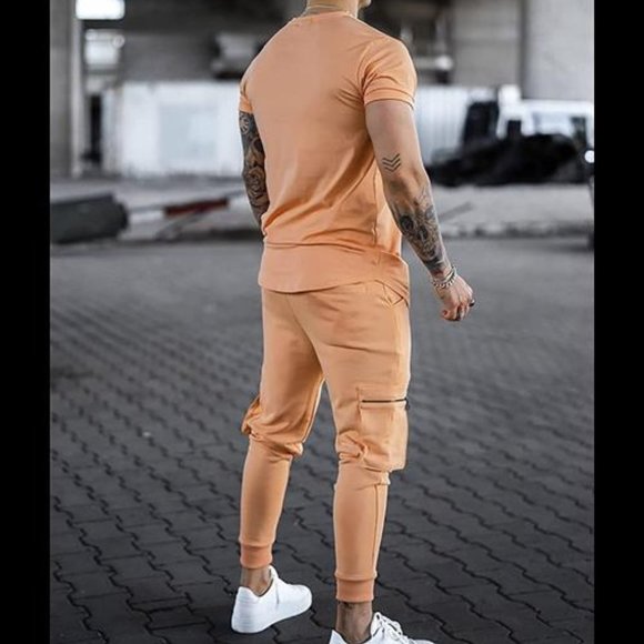 Men's Tracksuit T-Shirt and Sweatpants Set - Picture 2 of 4